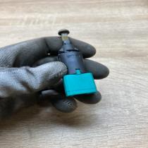 9650688480   Brake pedal sensor switch Citroen Berlingo