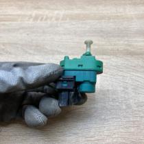 94BB 9C872 AC 94BB9C872AC  Brake pedal sensor switch Ford Focus