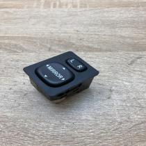769746 183574  Wing mirror switch Toyota Avensis T250