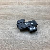 9472275   Electric window control switch Volvo S60