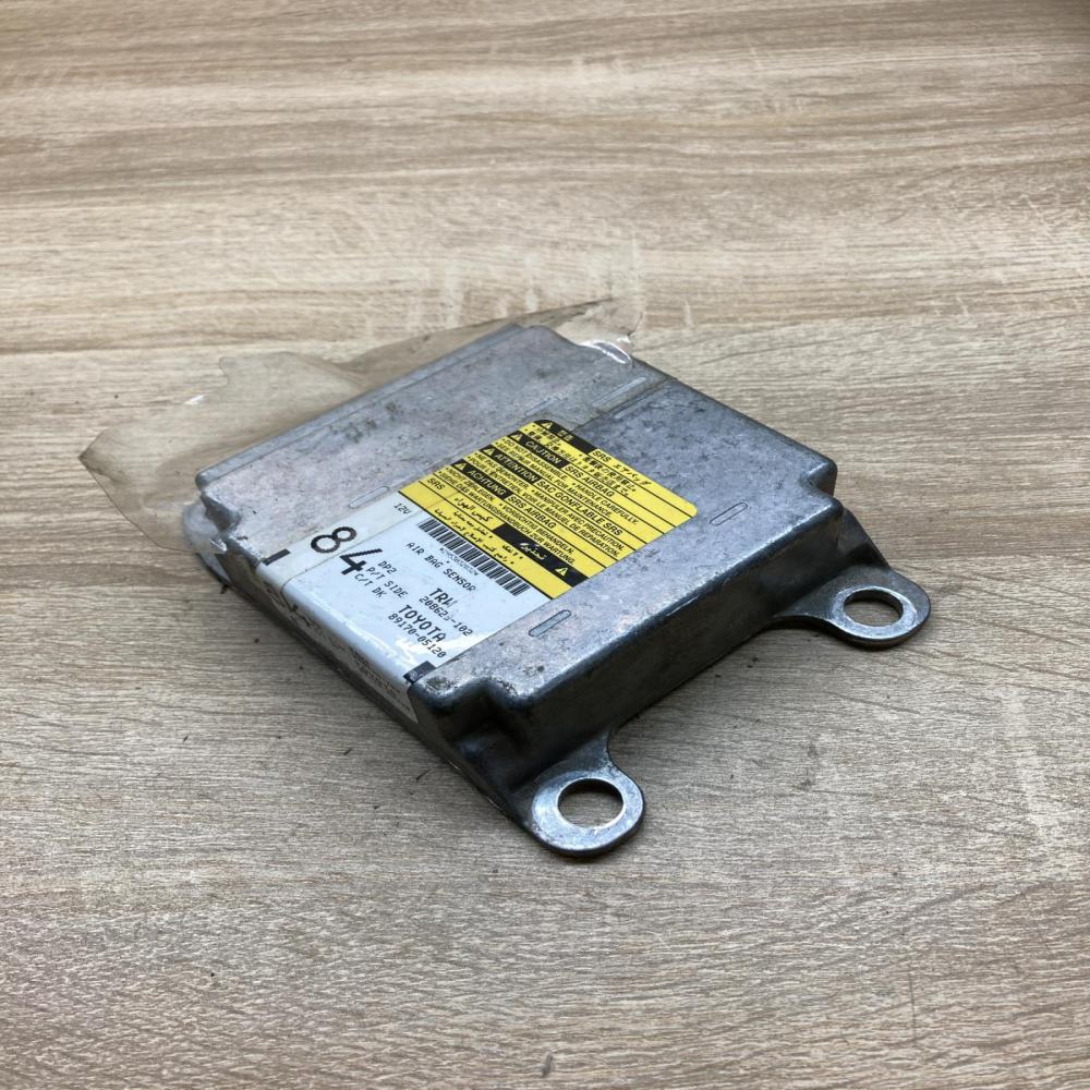 89170 05120 8917005120  Airbag control unit/module Toyota Avensis T250