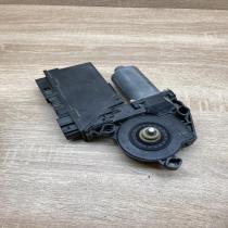 8E1959802B 5WK47006BBF  Rear door window regulator motor Audi A4 S4 B7 8E 8H
