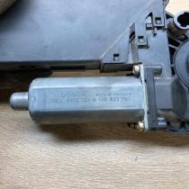 8E0959801A 5WK47009EBF  Rear door window regulator motor Audi A4 S4 B6 8E 8H