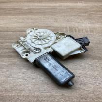 999060 102   Front door window regulator motor Toyota Avensis T250