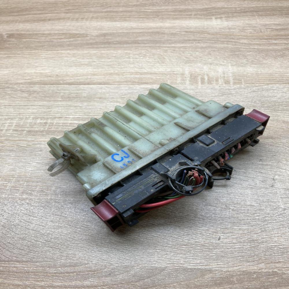 24410130   Heater blower motor/fan resistor Opel Zafira A