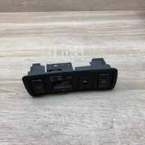 777669 183575  Wing mirror switch Toyota Avensis T250