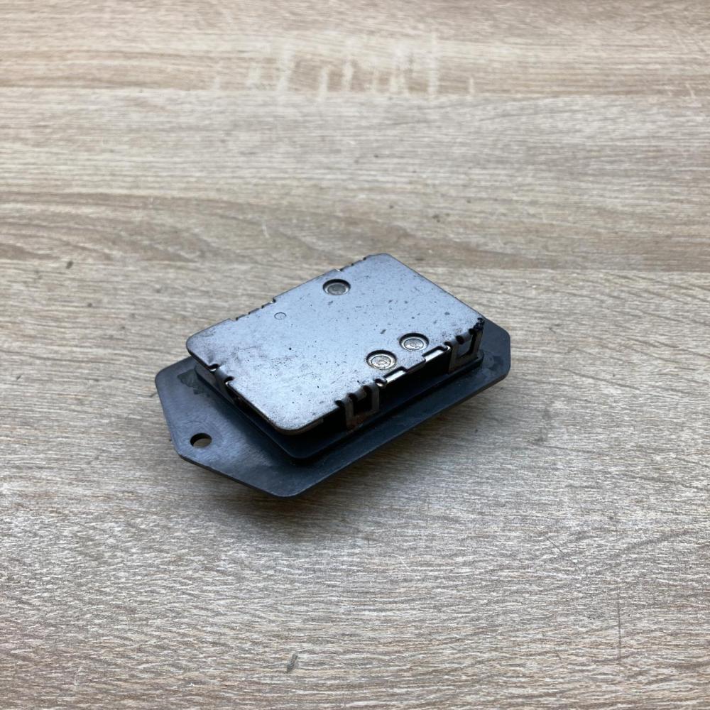 1K517 MAZDA Heat resistor  Heater blower motor/fan resistor Mazda 6