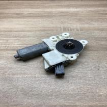 0130822031 999060 102  Rear door window regulator motor Toyota Avensis T250