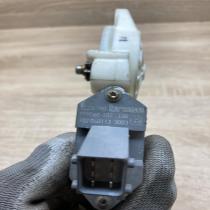 0130822031 999060 102  Rear door window regulator motor Toyota Avensis T250