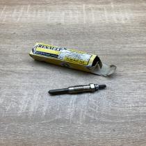 7701029762   Glow plug Renault Trafic I