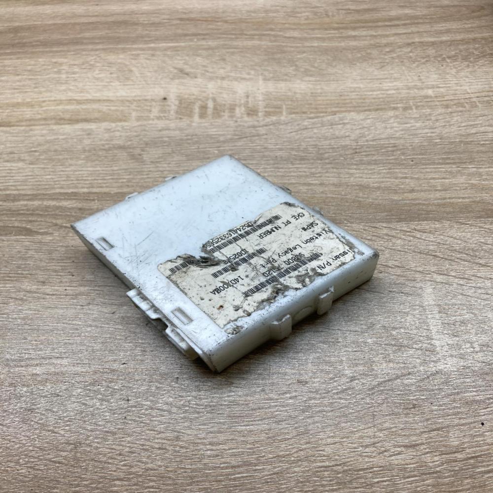 98800 7S120 14D700BA  Seat control module Nissan Pathfinder R51