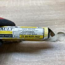 7701029762   Glow plug Renault Trafic I