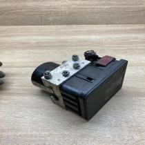 100960 05393 13213610  ABS Pump Opel Astra H