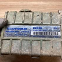 893907383 0285007040  Engine control unit/module ECU Audi 80 90 S2 B4