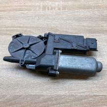 Primera window motor   Front door window regulator motor Nissan Primera