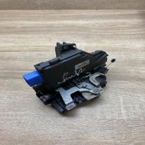 7L0839015   Rear door lock Volkswagen Touran I