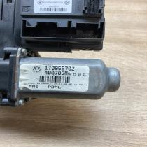 1K0959792C 1T0959702  Front door window regulator motor Volkswagen Golf V
