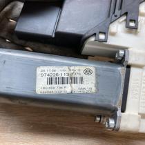 1K0959704P 973622 105  Rear door window regulator motor Volkswagen PASSAT B6