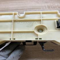75D725   Climate control unit Toyota Prius (XW30)