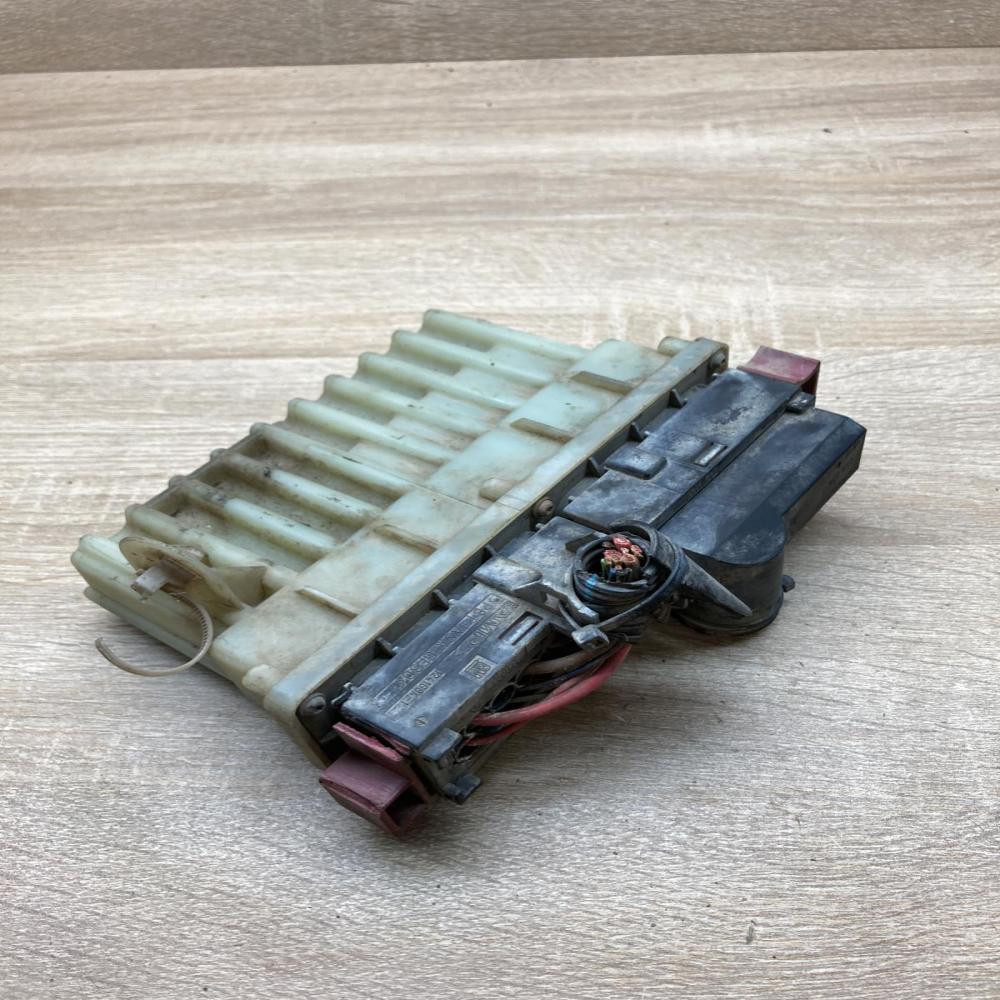 24456733   Heater blower motor/fan resistor Opel Astra G