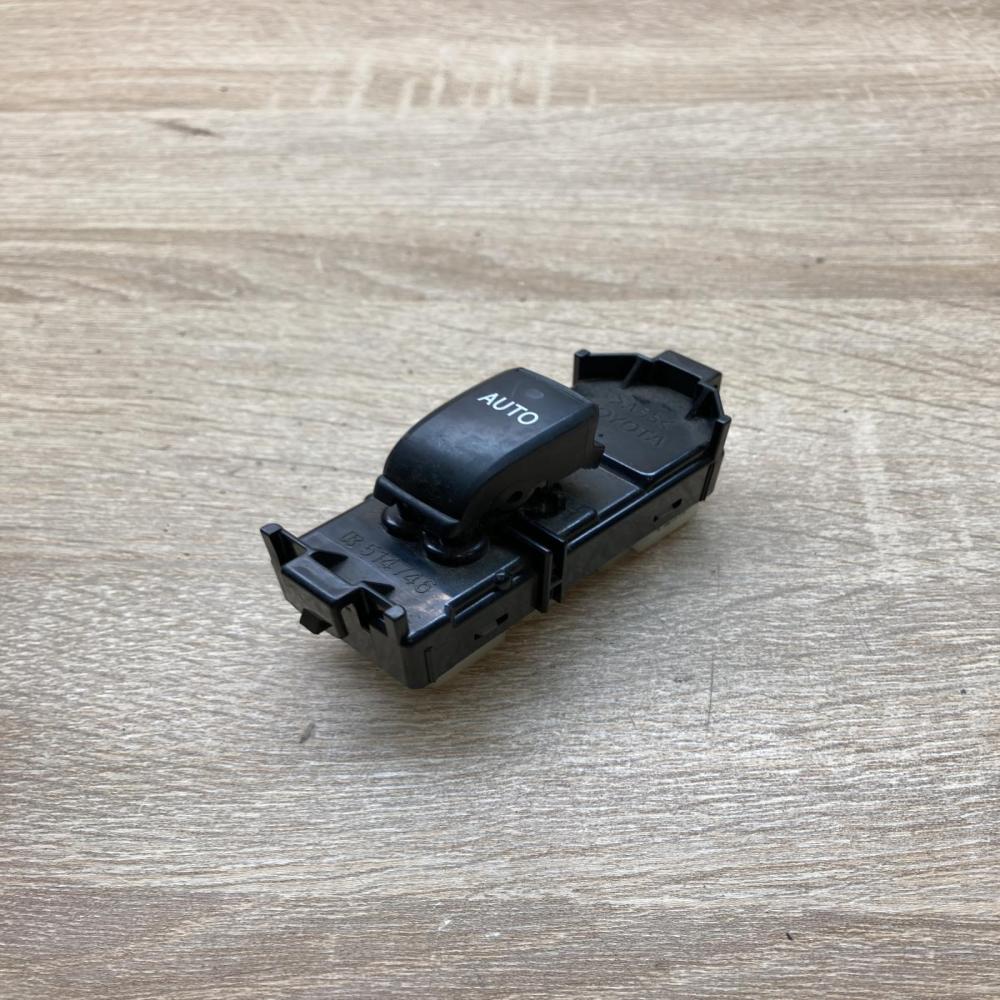 84030 13031 8403013031 514746 Electric window control switch Toyota Corolla E120