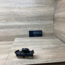 84030 13031 8403013031 514746 Electric window control switch Toyota Corolla E120