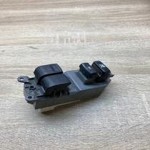832 4M66 TOYOTA driver window switch  Electric window control switch Toyota Yari