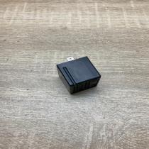 441040491046   Other relay Skoda Felicia II