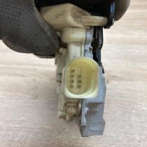 3C4839015A   Rear door lock Volkswagen PASSAT B6