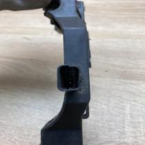 8200008430   Front door exterior handle/bracket Renault Laguna II