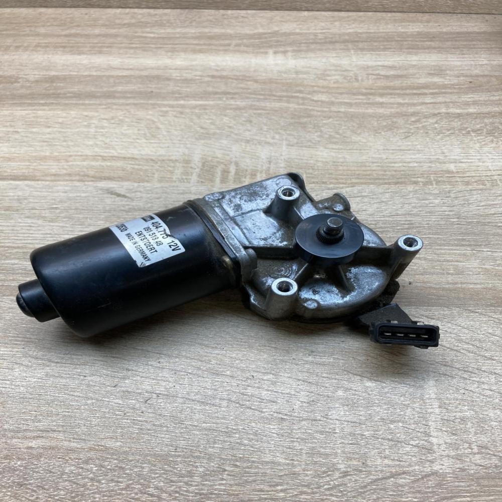 09151848   Wiper motor Volvo V70