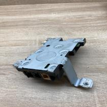 8P4035225D   Aerial antenna amplifier Audi A3 S3 8P