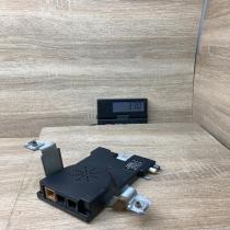 8P4035225D   Aerial antenna amplifier Audi A3 S3 8P