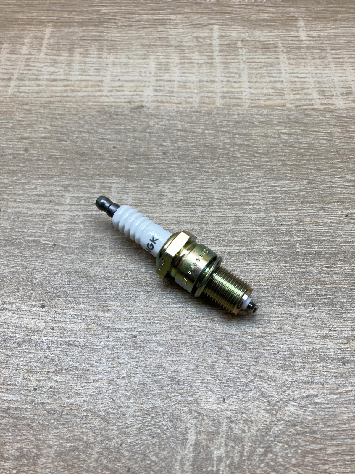 BP5ES7   Spark plug Citroen C5