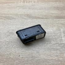 13363201 90561088  Electric window control switch Opel Astra G