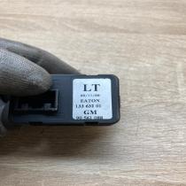 13363201 90561088  Electric window control switch Opel Astra G