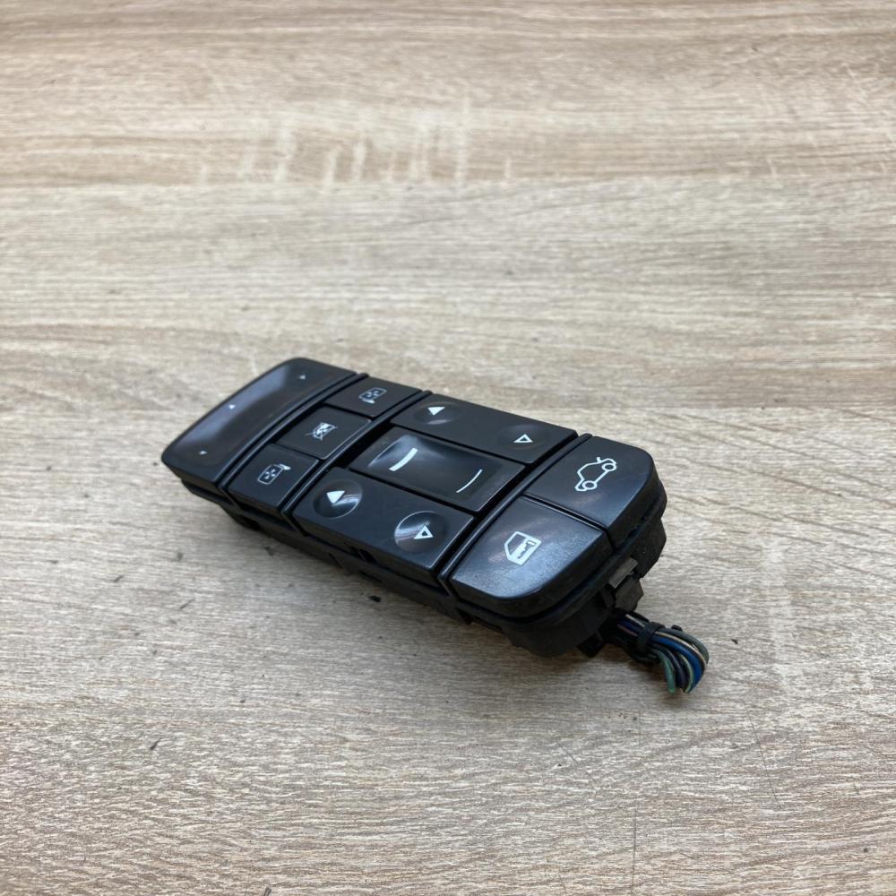 09185954   Electric window control switch Opel Signum