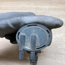 09128022   Vacuum valve Opel Vectra C