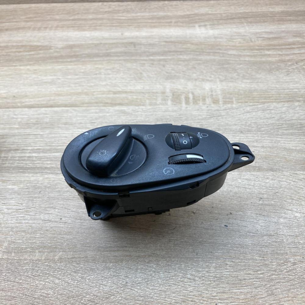 98AG13A024BH 98AG 13A024 BH  Light switch Ford Focus