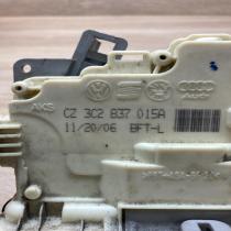 3C2837015A   Front door lock Volkswagen PASSAT B7