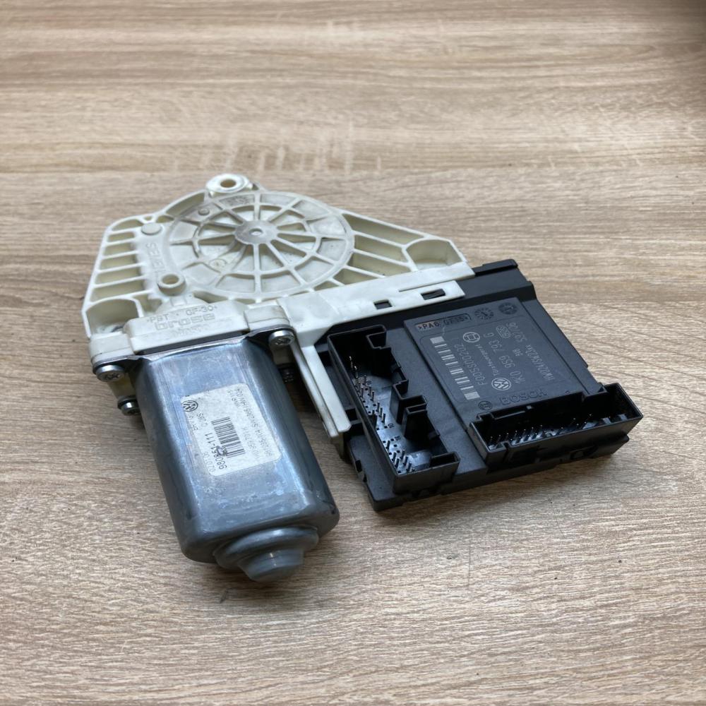 1K0959793G 1K0959701K  Front door window regulator motor Volkswagen PASSAT B6