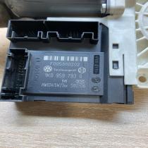 1K0959793G 1K0959701K  Front door window regulator motor Volkswagen PASSAT B6