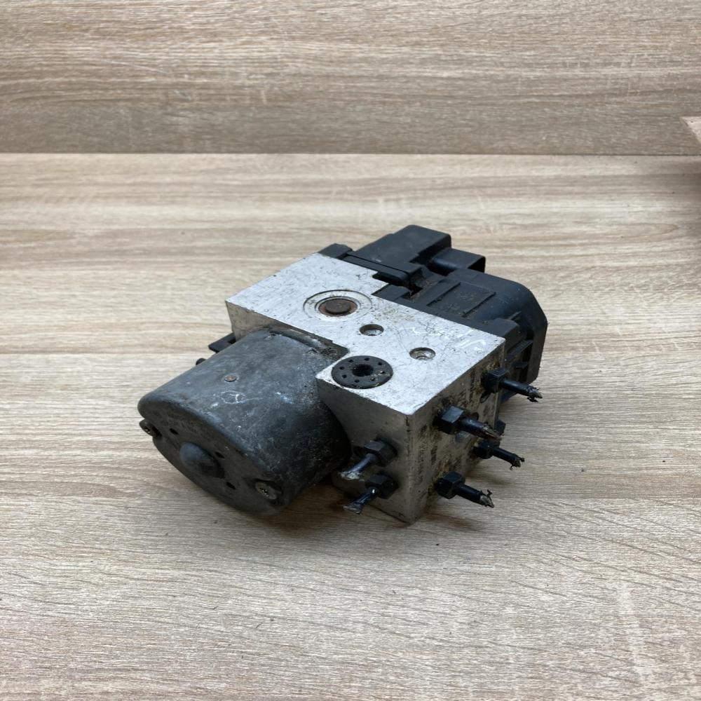 0273004132 8E0614111  ABS Pump Audi A6 S6 C5 4B