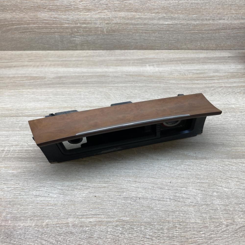 3C0863284A 3C0857961A  Car ashtray Volkswagen PASSAT B6