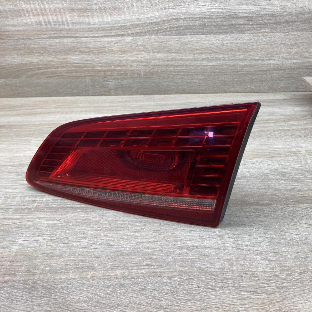 B7 TAILGATE RIGHT LIGHT   Rear/tail lights Volkswagen PASSAT B7