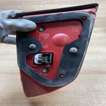 B7 TAILGATE RIGHT LIGHT   Rear/tail lights Volkswagen PASSAT B7