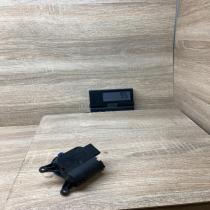8E1820511F 0132801322  Air flap motor/actuator Audi A4 S4 B6 8E 8H