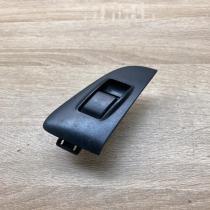 74271 05020 7427105020  Electric window control switch Toyota Avensis T250