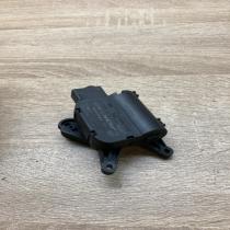 1K0907511B 0132801341  Air flap motor/actuator Volkswagen Touran I