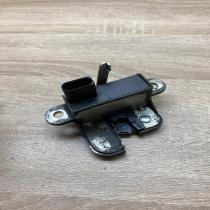 60662910   Tailgate/trunk/boot lock/catch/latch Audi A3 S3 8L